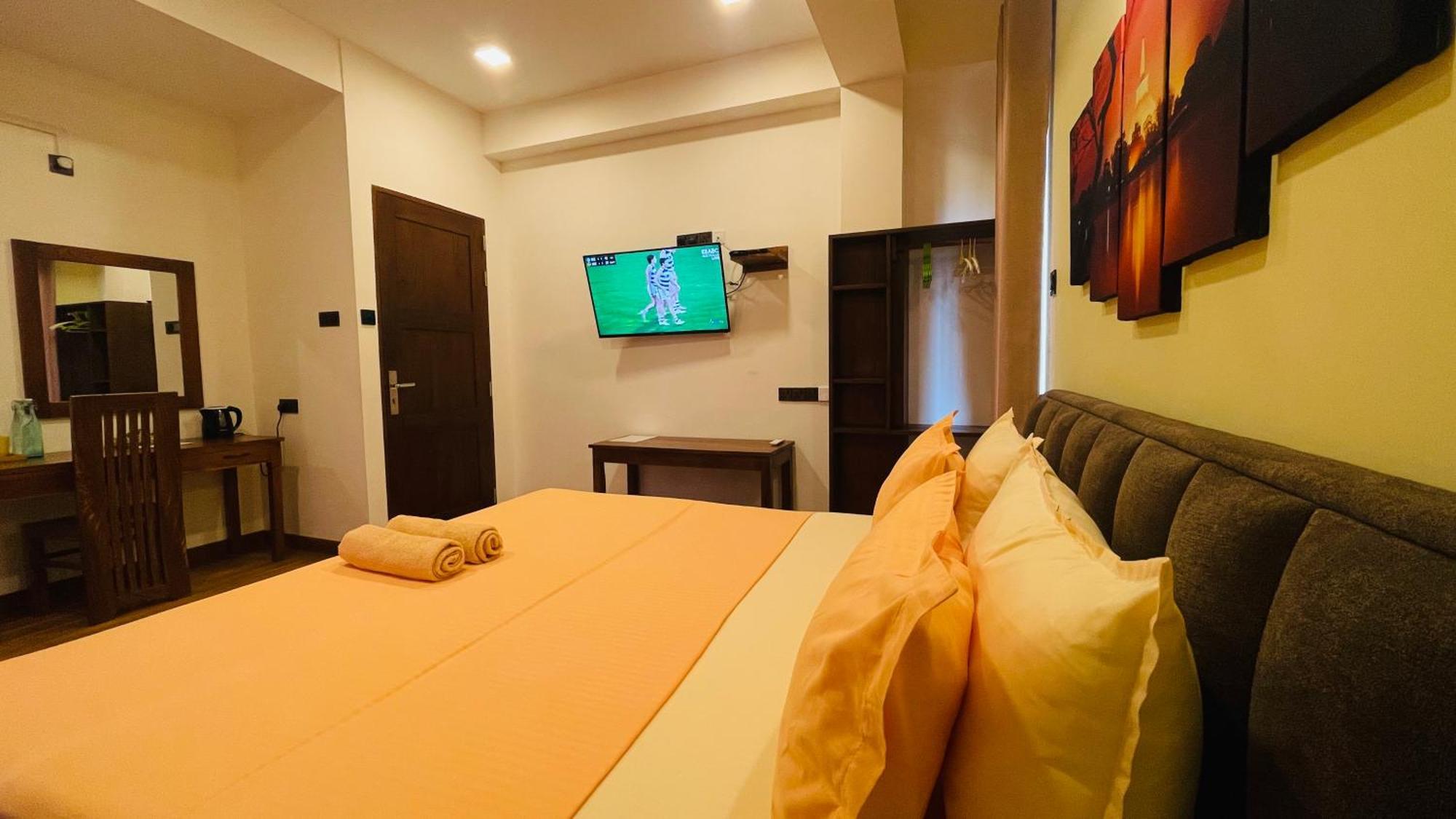 Sun Dove Suite Kandy Ngoại thất bức ảnh