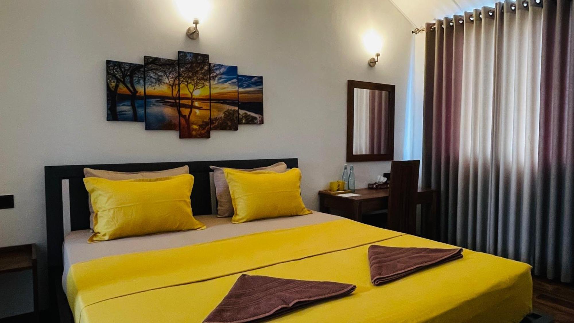 Sun Dove Suite Kandy Ngoại thất bức ảnh